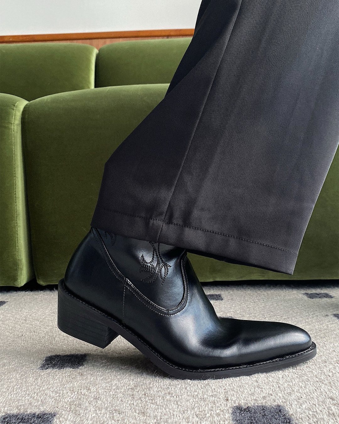 Crow Boots