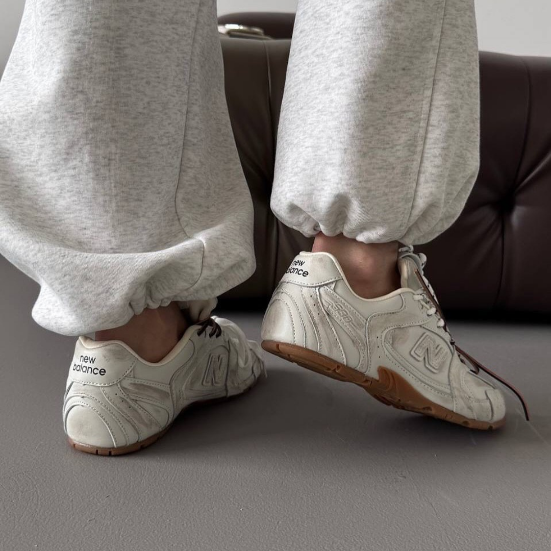New Balance x MIU MIU Sneaker