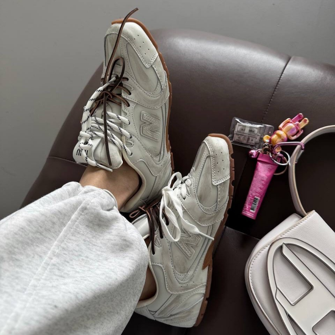 New Balance x MIU MIU Sneaker