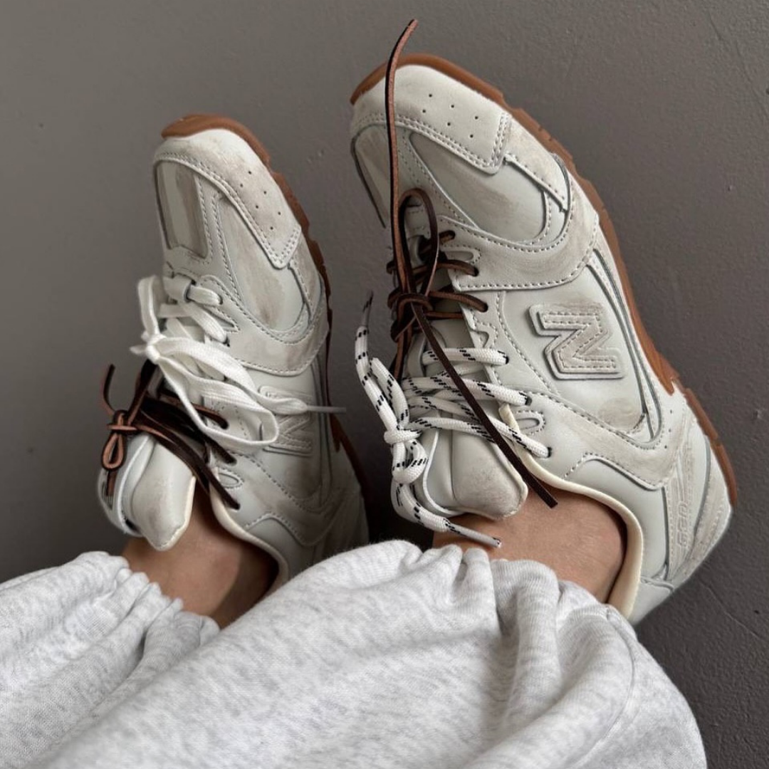 New Balance x MIU MIU Sneaker