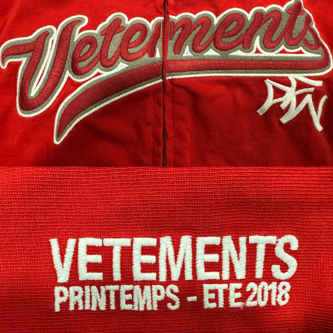 Vetements zip up