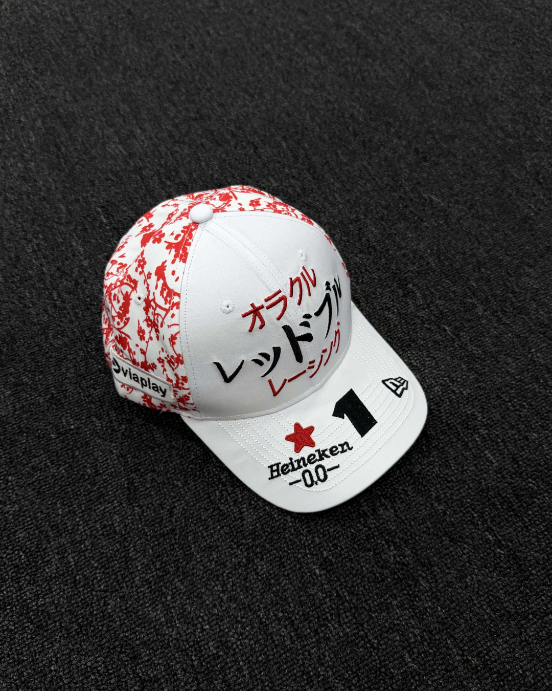 Y2K hat