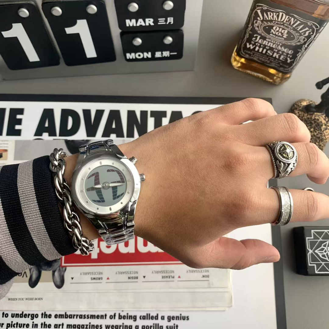 Y2K watch