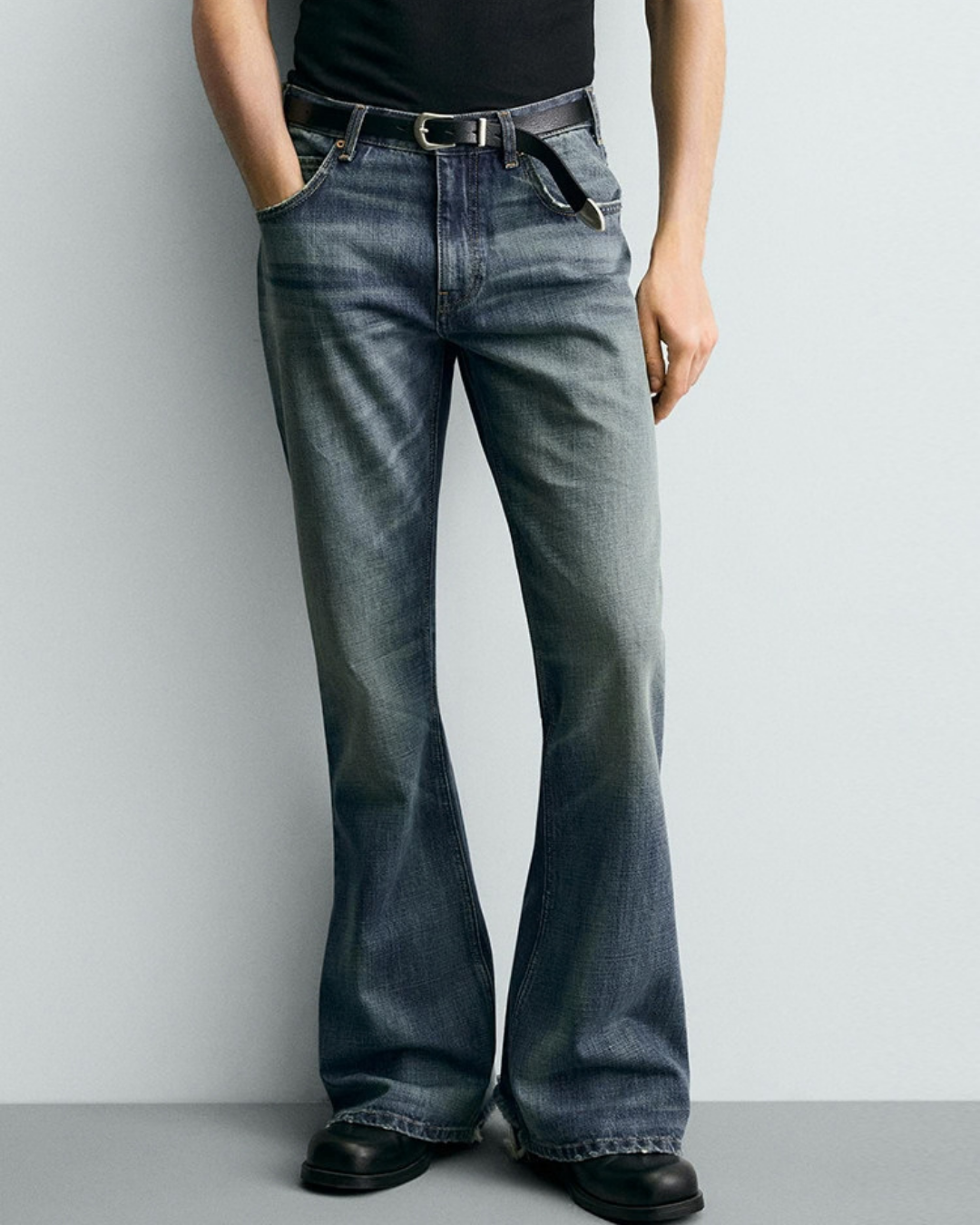 ZARA Flared Jeans
