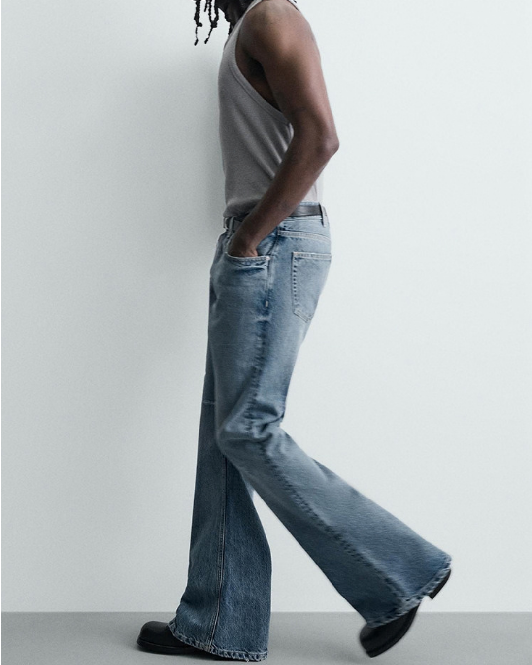 ZARA Flared Jeans