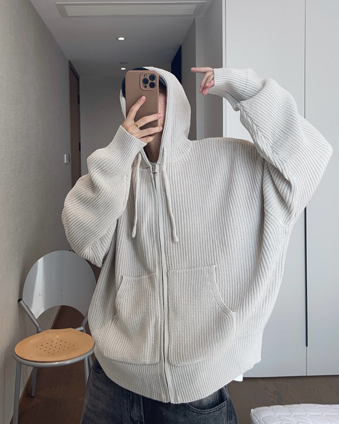 Clean zip up
