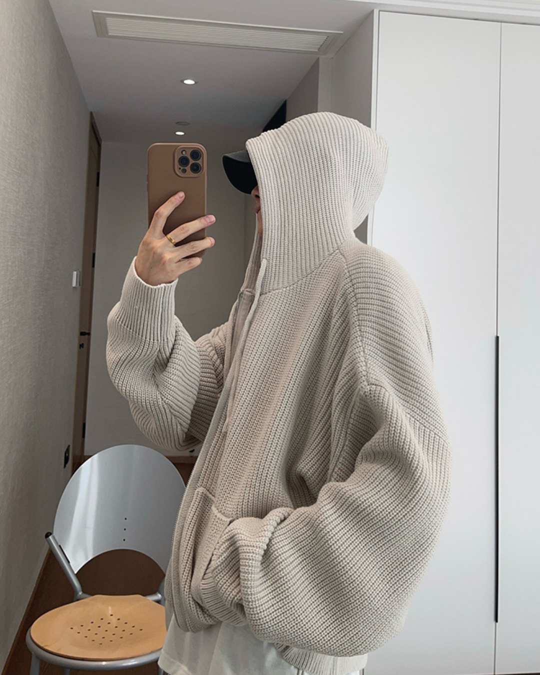 Clean zip up